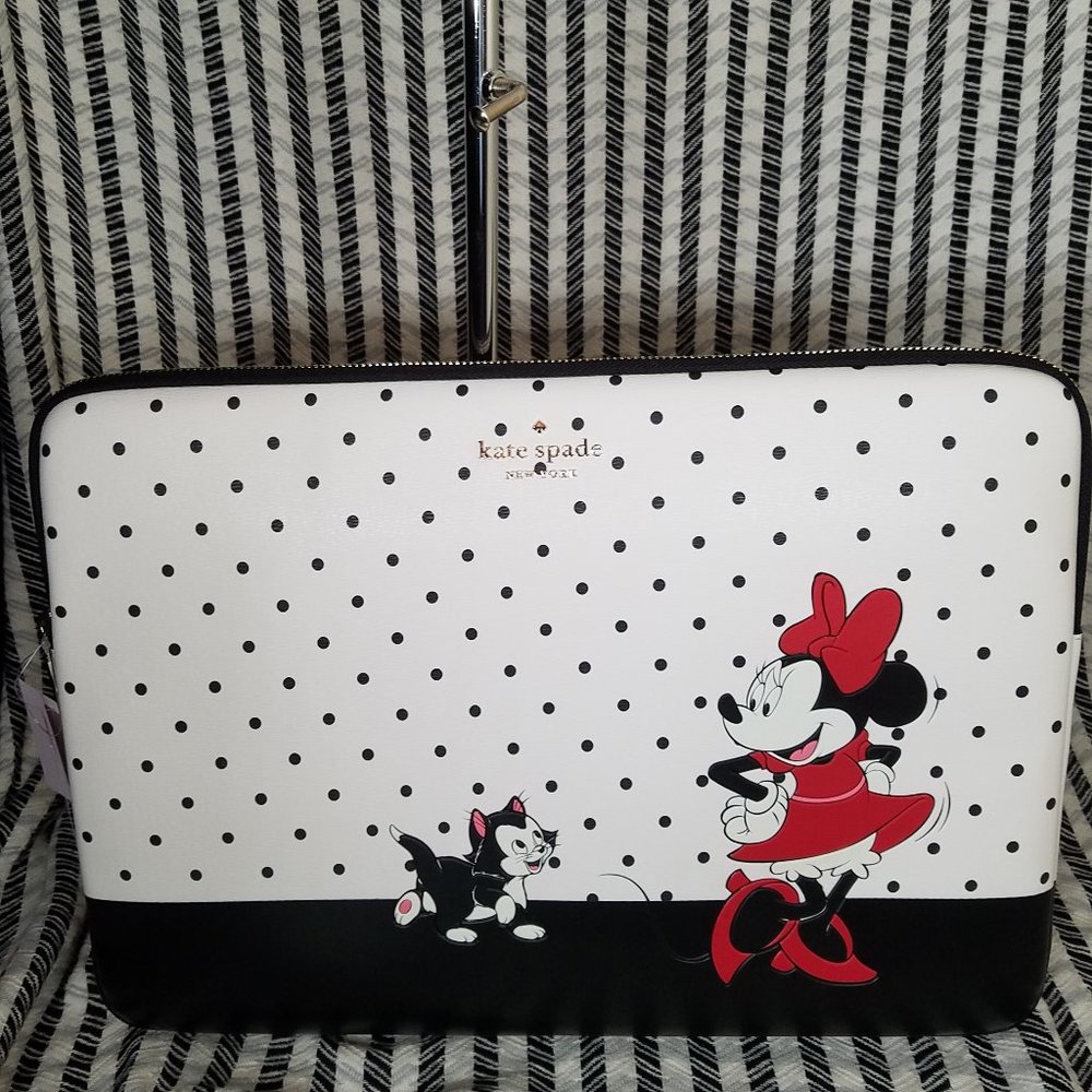 MAKE A REASONABLE OFFER kate spade universal laptop sleeve dot white black new